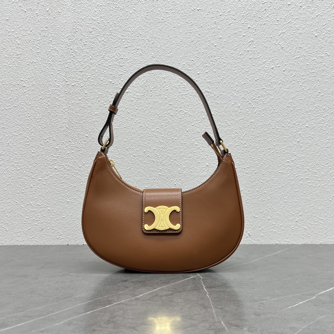 Celine Medium Ava Triomphe Bag In Smooth Calfskin Shoulder Bag Tan 114493